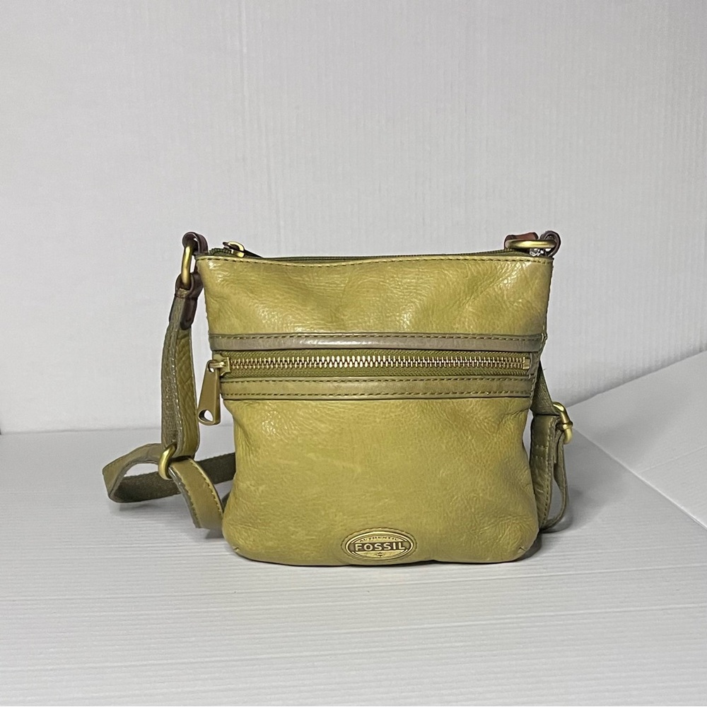 Fossil Crossbody Bag in Olive Green